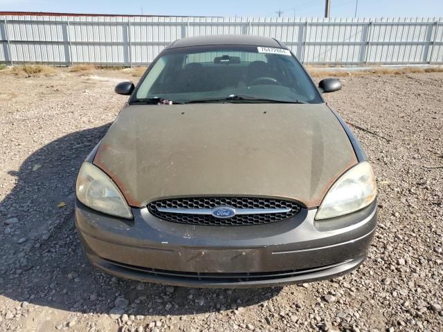 2002 Ford Taurus SE