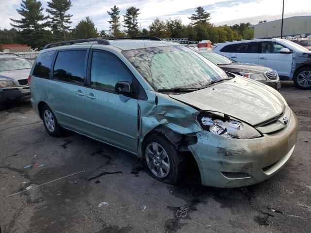 2010 Toyota Sienna CE