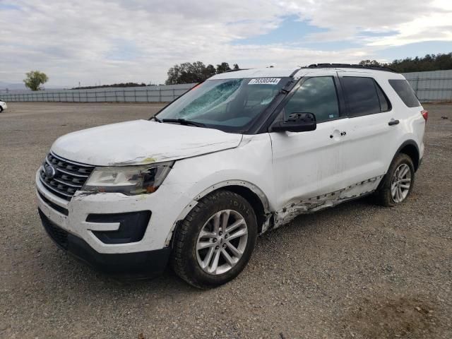 2016 Ford Explorer