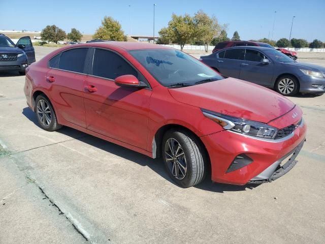 2023 KIA Forte LX