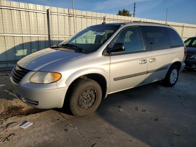 2005 Chrysler Town & Country