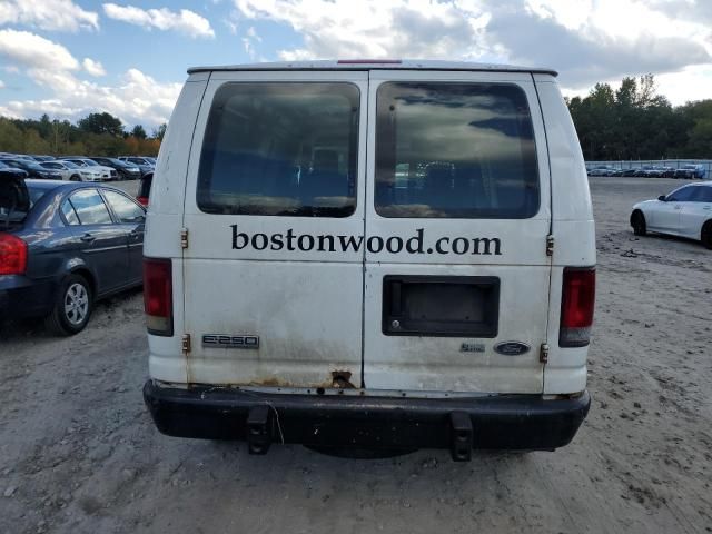 2010 Ford Econoline E250 Van