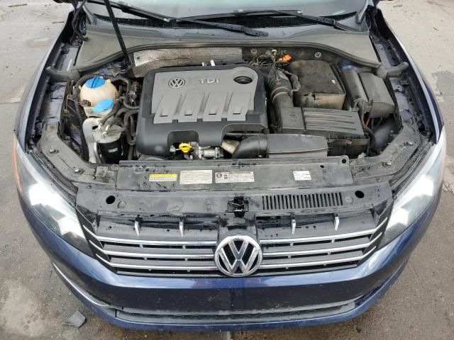 2014 Volkswagen Passat SEL