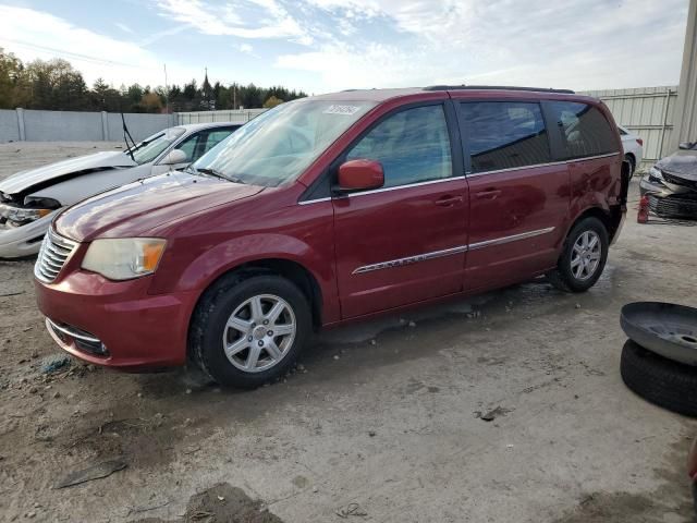 2013 Chrysler Town & Country Touring