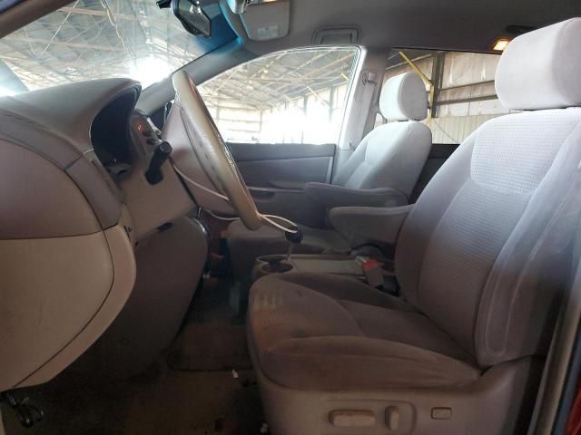 2006 Toyota Sienna CE