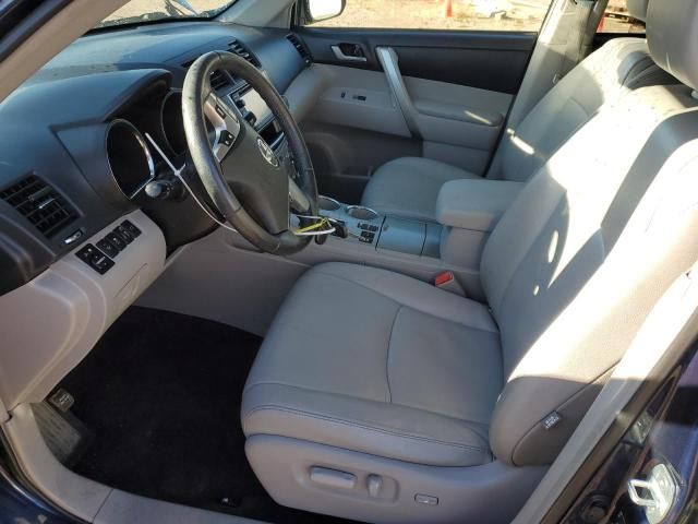 2013 Toyota Highlander Base