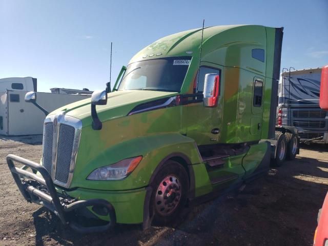 2023 Kenworth Construction T680