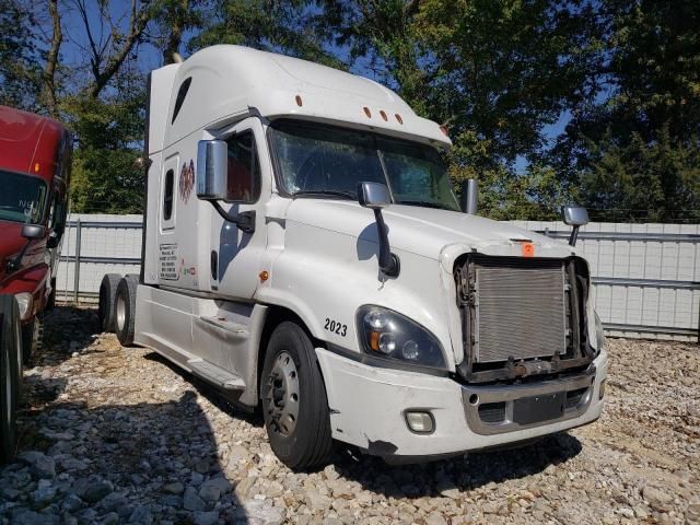 2017 Freightliner Cascadia 125