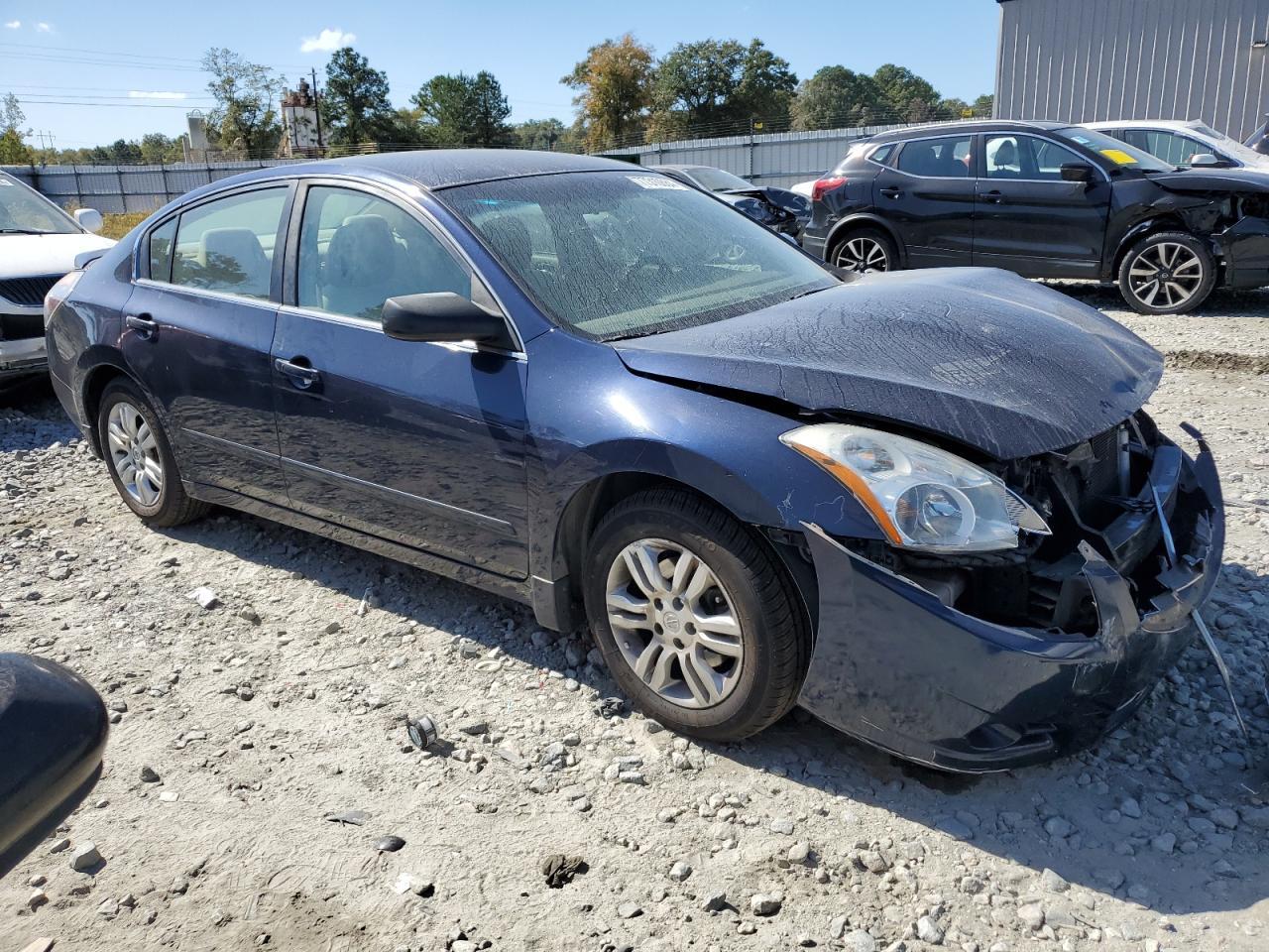 2011 Nissan Altima Base