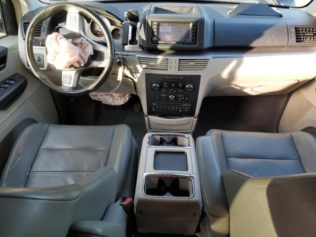 2012 Volkswagen Routan SEL