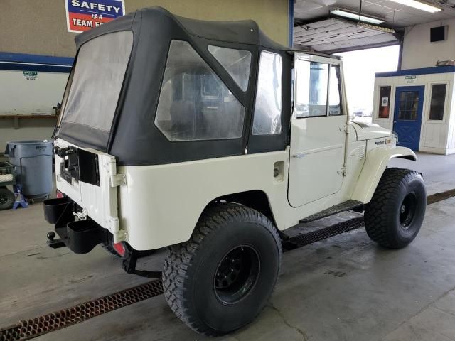 1974 Toyota FJ40