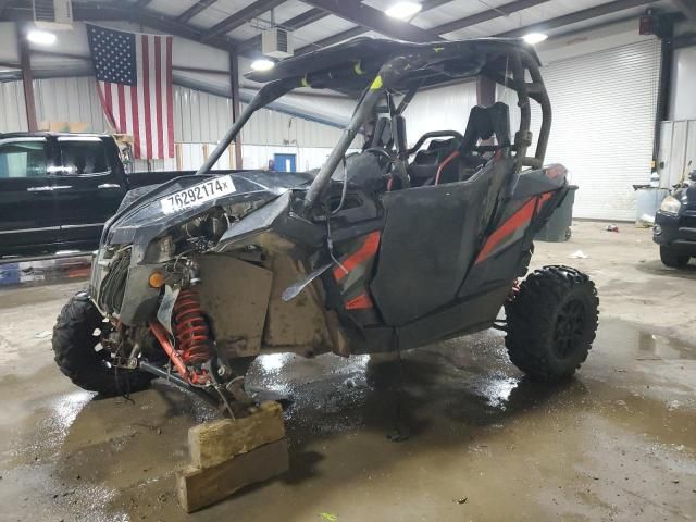 2016 Can-Am Maverick 1000R Turbo