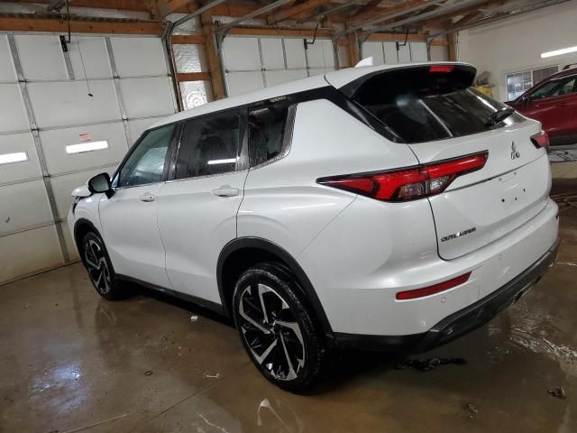 2022 Mitsubishi Outlander ES