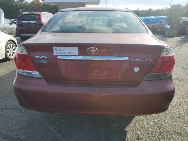 2005 Toyota Camry LE