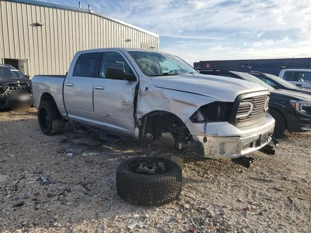 2015 Dodge RAM 1500 SLT