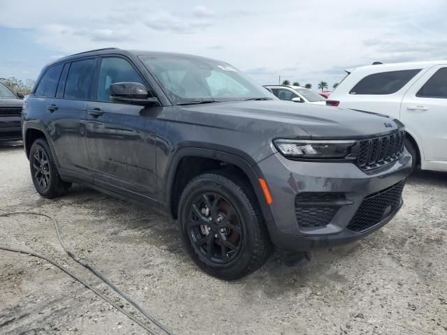 2024 Jeep Grand Cherokee Laredo