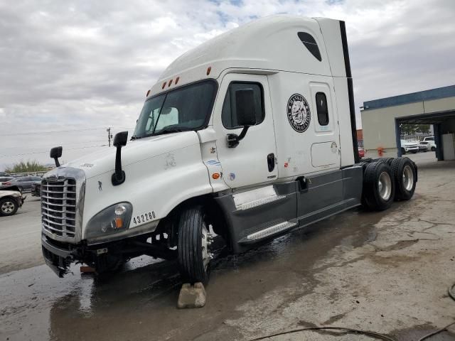 2018 Freightliner Cascadia 125