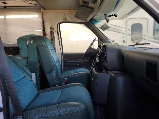 1995 Coachmen 1995 Ford Econoline E350 Cutaway Van