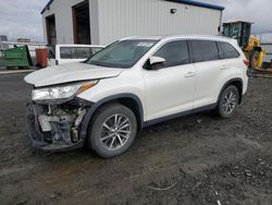 Toyota Highlander salvage cars for sale: 2019 Toyota Highlander SE