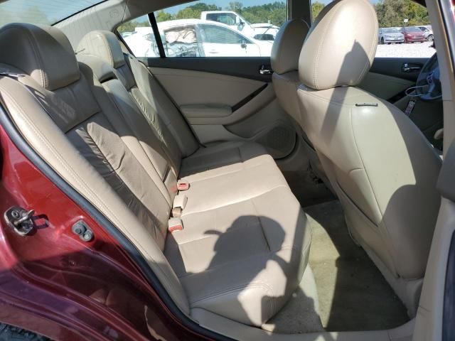 2010 Nissan Altima Base