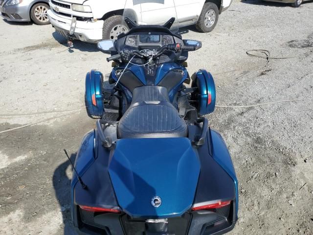 2023 Can-Am Spyder Roadster RT