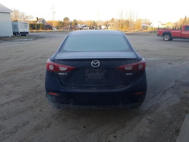 2018 Mazda 3 SE