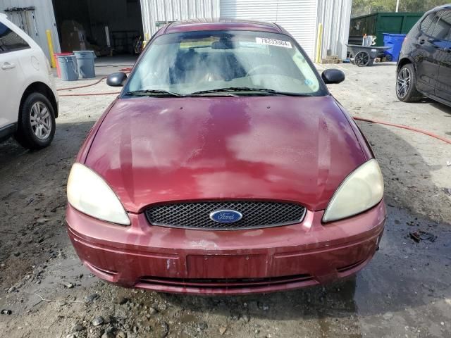 2005 Ford Taurus SE