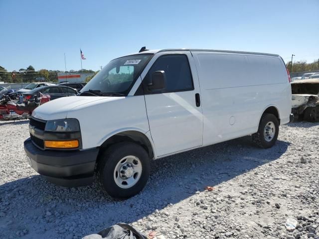 2022 Chevrolet Express G2500