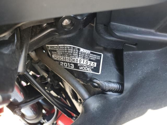 2013 Honda GL1800 B