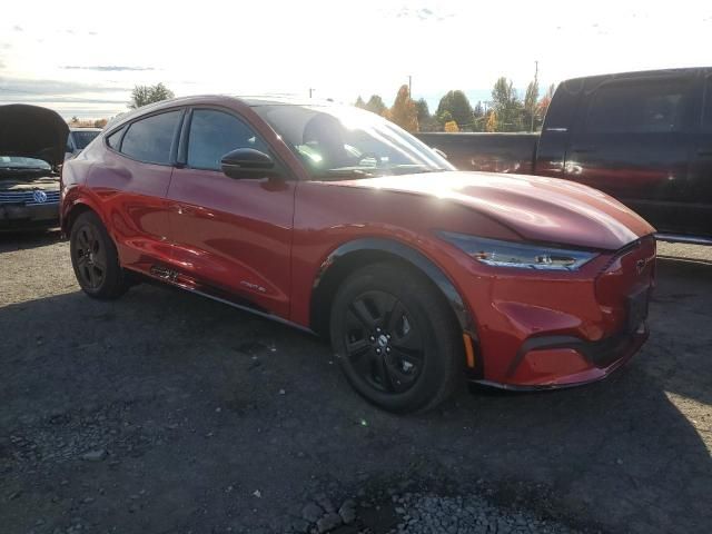 2023 Ford Mustang MACH-E California Route 1