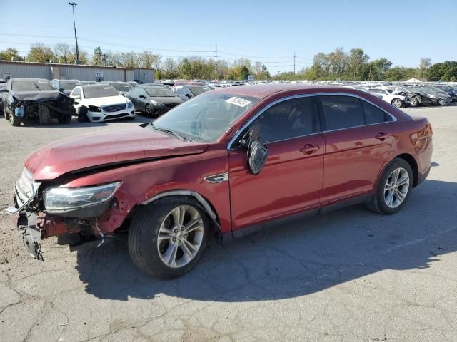 2016 Ford Taurus SEL