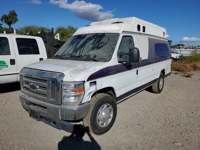 2013 Ford Econoline E350 Super Duty Van