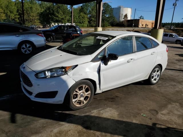 2015 Ford Fiesta SE