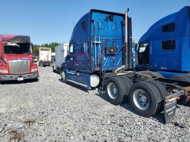 2011 Freightliner Cascadia 125