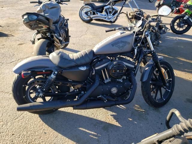 2016 Harley-Davidson XL883 Iron 883