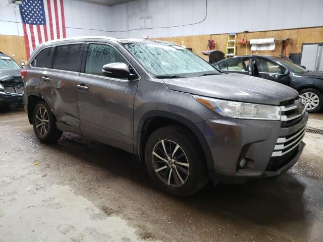 2018 Toyota Highlander SE