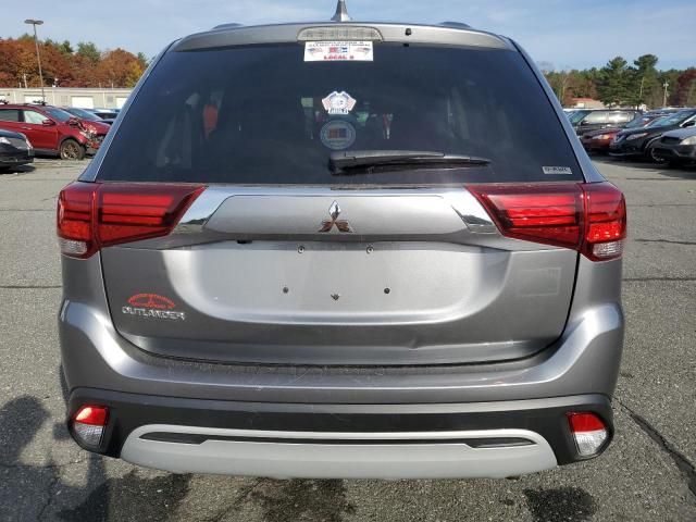 2020 Mitsubishi Outlander SE