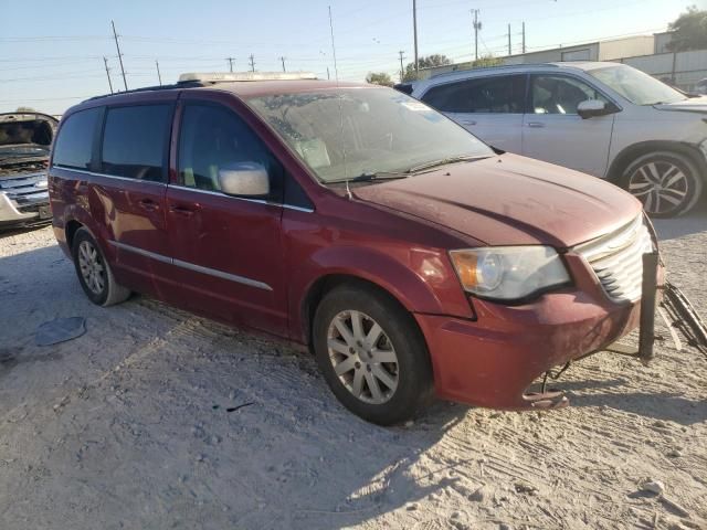 2016 Chrysler Town & Country Touring