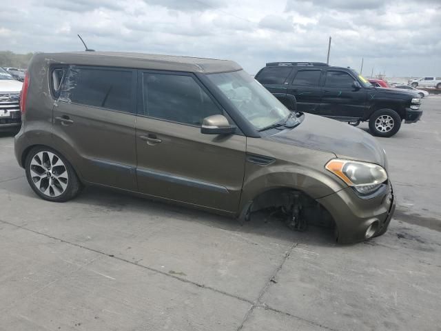 2013 KIA Soul +