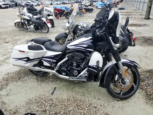 2016 Harley-Davidson Flhxse CVO Street Glide