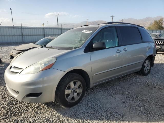 2006 Toyota Sienna CE