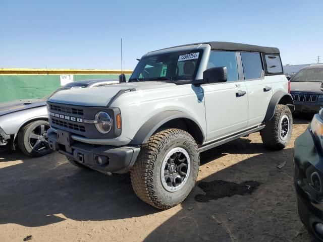 2023 Ford Bronco Base