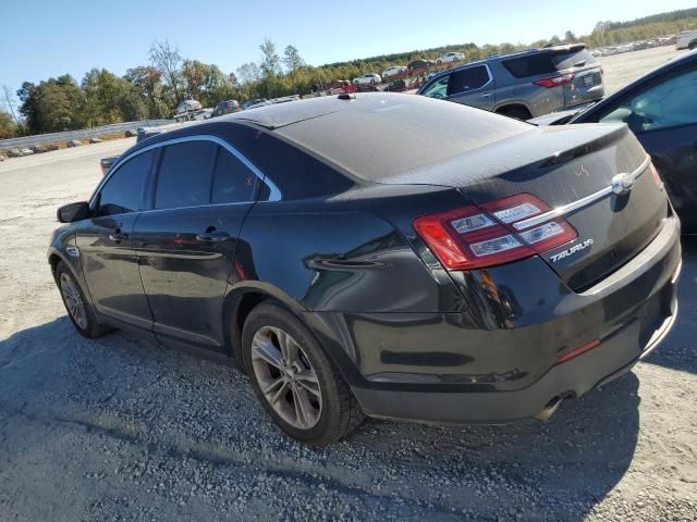 2018 Ford Taurus SE