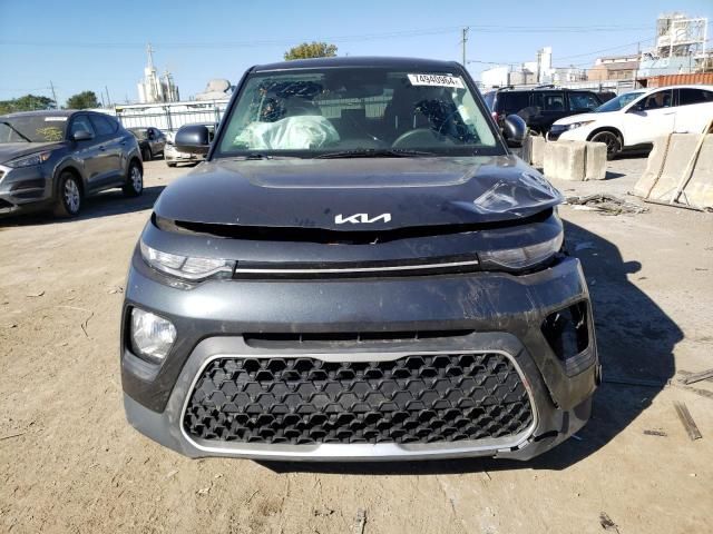 2022 KIA Soul LX