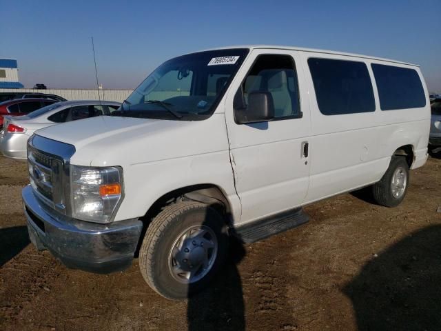 2014 Ford Econoline E350 Super Duty Wagon