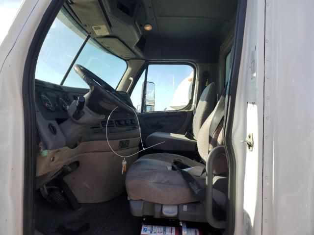 2017 Freightliner Cascadia 125