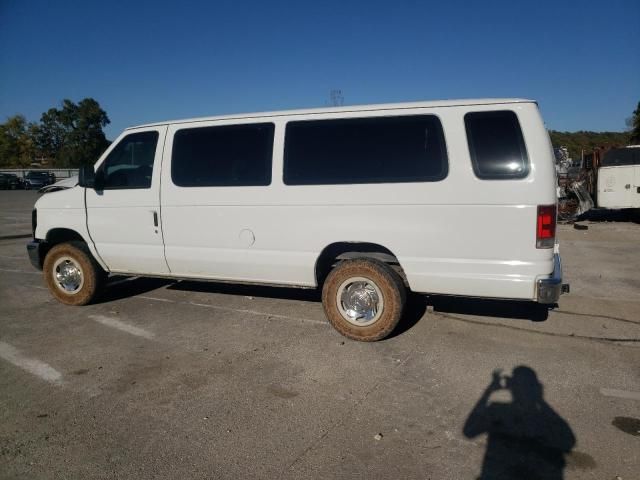 2010 Ford Econoline E350 Super Duty Wagon