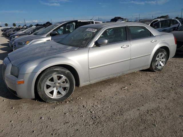 2005 Chrysler 300 Touring