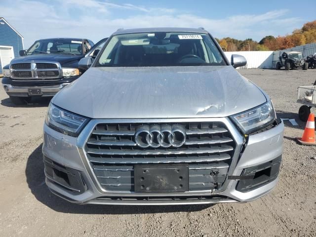 2018 Audi Q7 Premium Plus