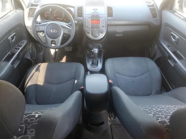 2011 KIA Soul +